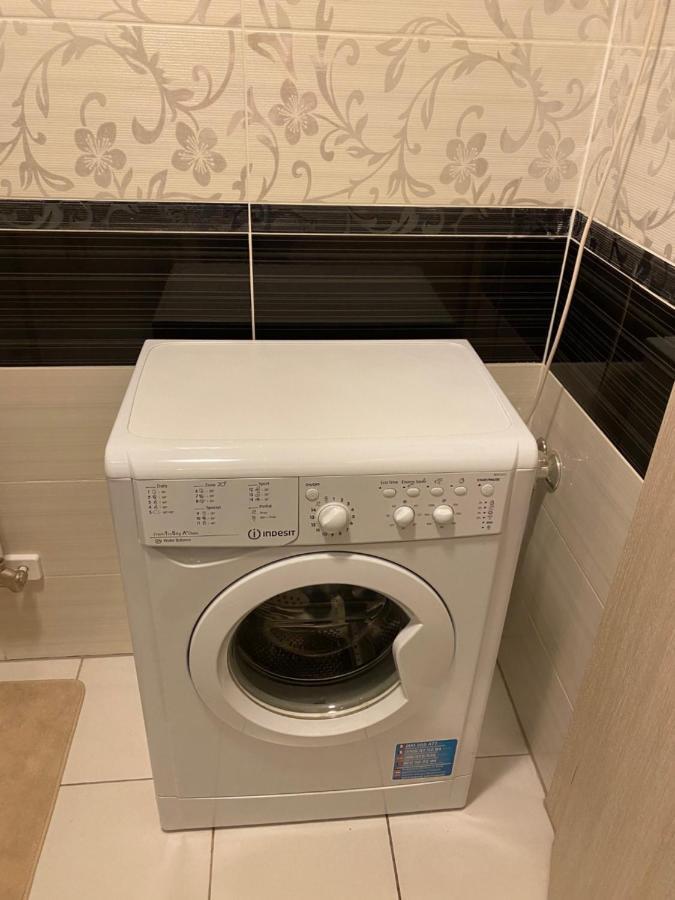 Parizsi Udvar I. Apartment เดเบรตเซน ภายนอก รูปภาพ
