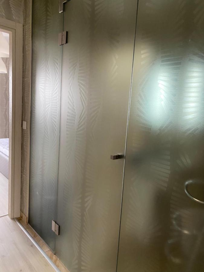 Parizsi Udvar I. Apartment เดเบรตเซน ภายนอก รูปภาพ